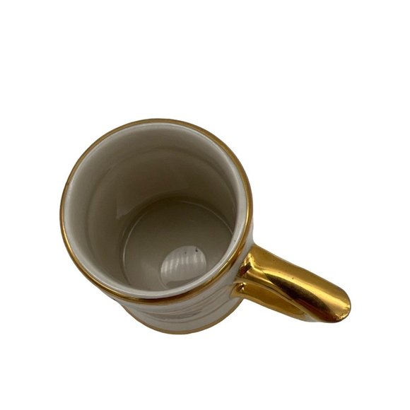 Oldsmobile Runabout 1903 Mini Stein Shot Glass Ceramic White Gold Trim 3" Tall - Picture 4 of 6